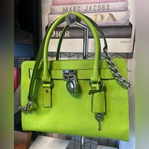 NWT Michael Kors Hamilton Pear Green Saffiano Leather Satchel Bag. Flaws shown